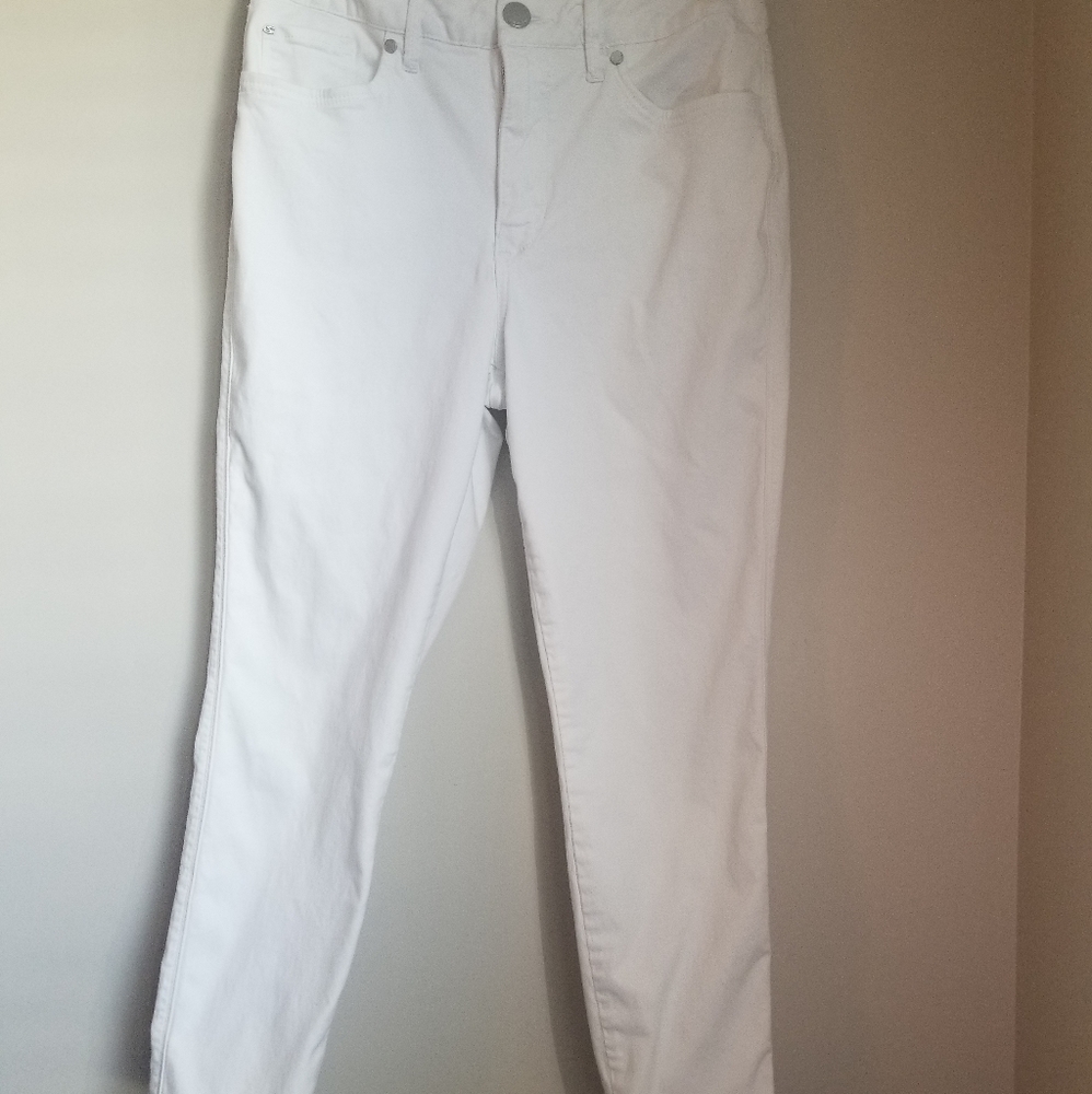 Seven High Rise Skinny Crop Denim Capri Jeans